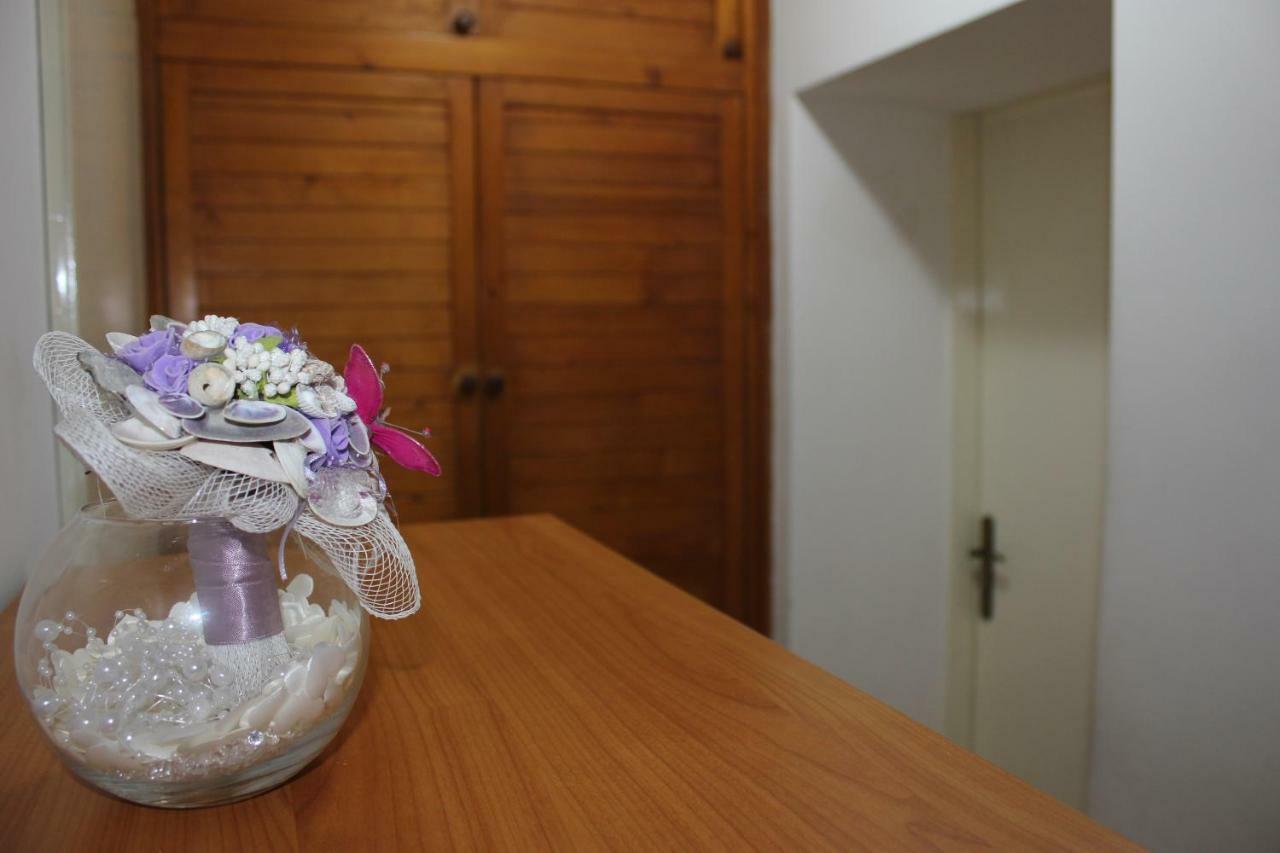 אומיס Apartman Tafra מראה חיצוני תמונה